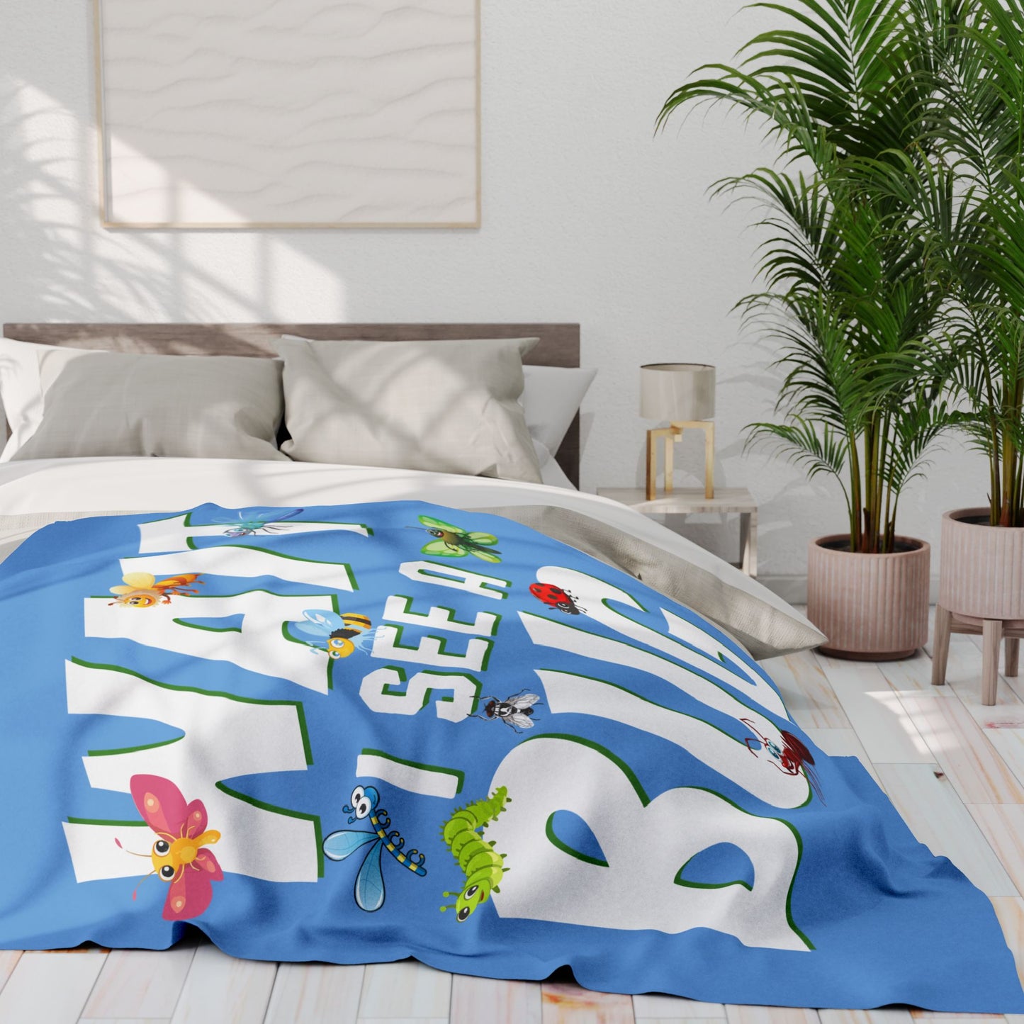 "Wait I See a Bug" Cozy Arctic Fleece Blanket | Perfect for Home Decor, Gifting, and Cozy Nights - Snuggle up with a Bug