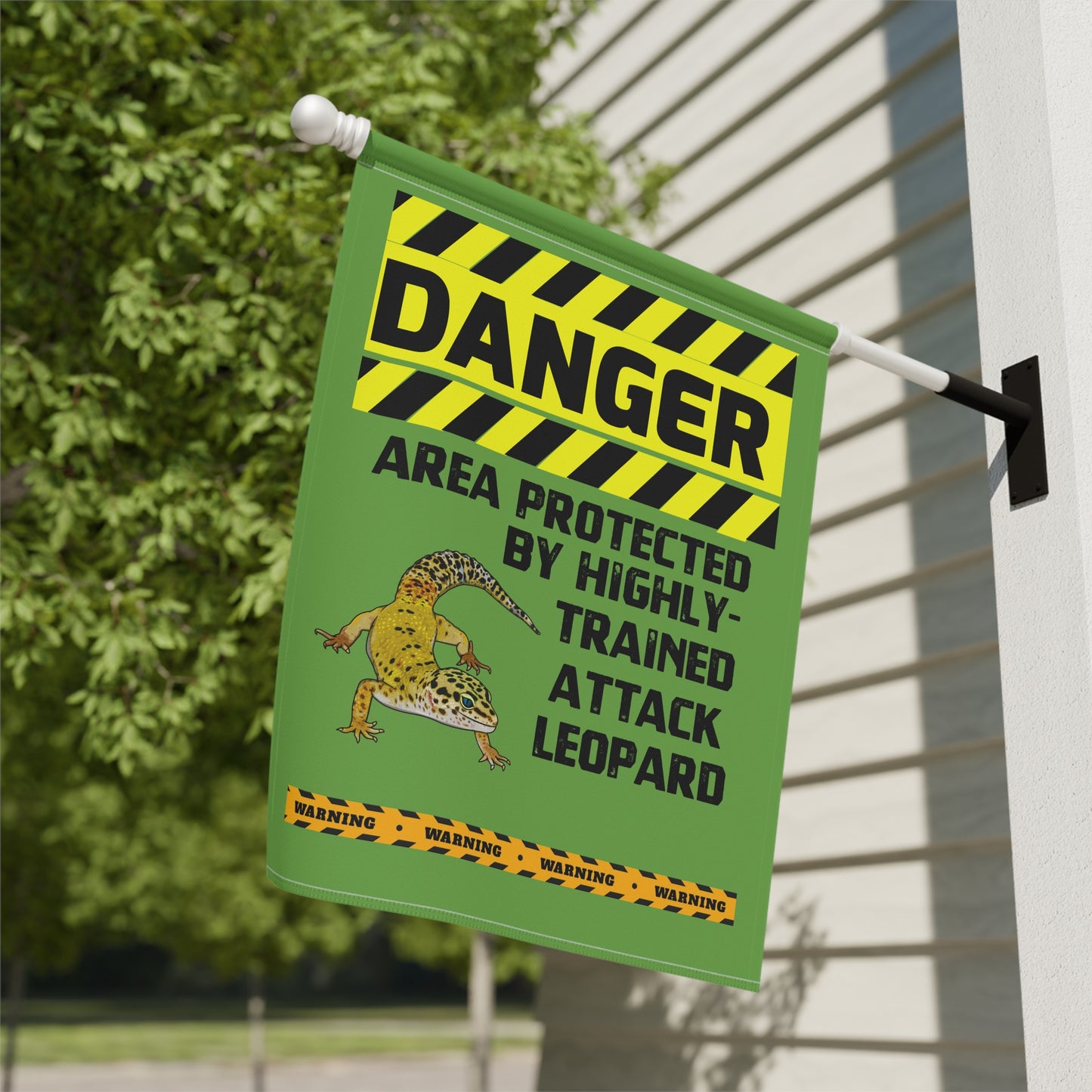 Leopard Gecko Danger Garden House Banner - Customizable Outdoor Decor to Showcase Your Love of Reptiles